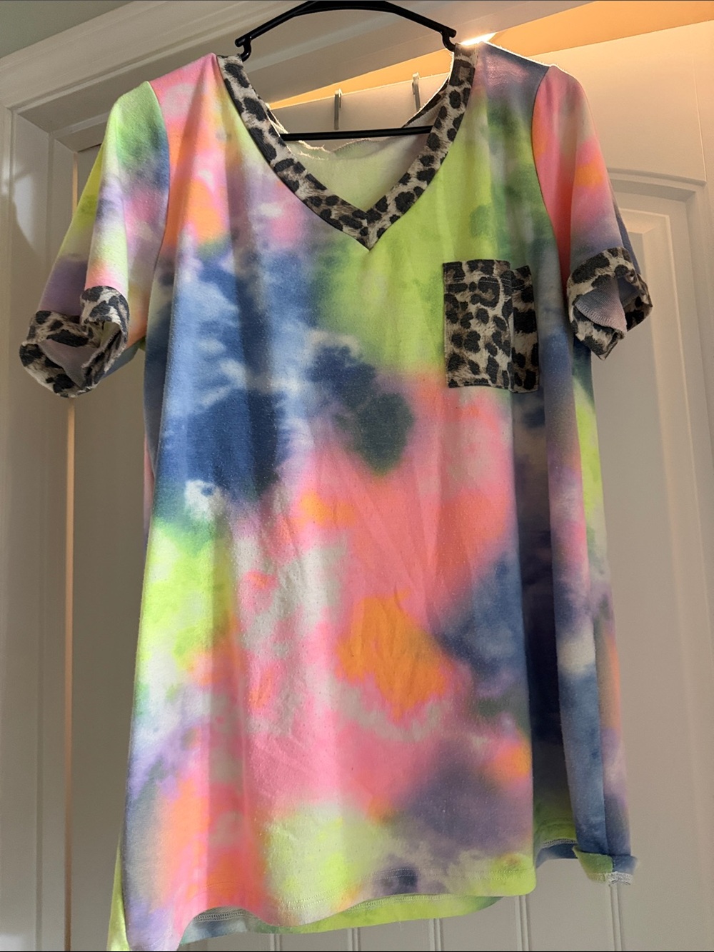 Jules & James Vibrant Tie-Dye V-Neck Top with Leopard Trim
